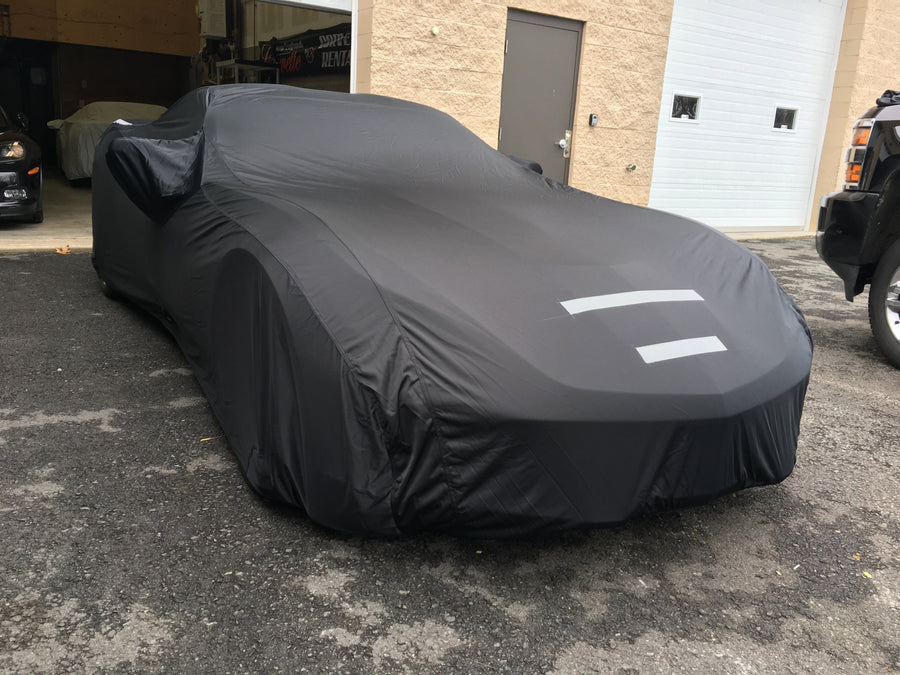 Outdoor and Indoor Select-Fit Car Cover Kit UV Reflecting Water Resistant and Washable. Includes 3 wind straps storage bag and lock